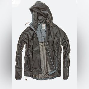 Relwen Lightweight Shell Jacket - Mens medium